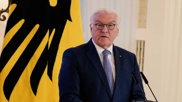 Bundespräsident Steinmeier gibt seine Entscheidung zur Auflösung des Bundestags bekannt. (Archivbild) - © Carsten Koall/dpa