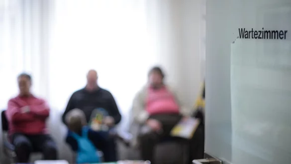 Arztbindung kann die Wartezeit verk&uuml;rzen. (Symbolbild) - &copy; Sina Schuldt/dpa