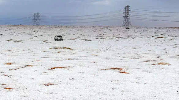 Schneef&auml;lle sind in Saudi-Arabien &auml;u&szlig;erst selten. - &copy; STR/AP/dpa