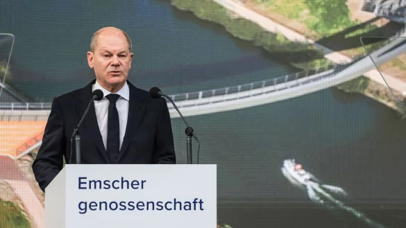 Mehr Emscher-Spririt wagen: Bundeskanzler Scholz gratuliert der Emschergenossenschaft zum 125-j&auml;hrigen Bestehen. - &copy; Oliver Berg/dpa