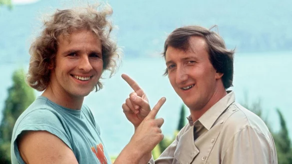 Unter dem Titel &laquo;Die Supernasen&raquo; betreiben die Entertainer Thomas Gottschalk und Mike Kr&uuml;ger ihren Podcast nur noch bis Mitte Dezember. (Archivfoto) - &copy; Istvan Bajzat/dpa