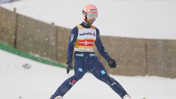 Pius Paschke ist einer der Topfavoriten bei der Tournee. - © Manuel Geisser/KEYSTONE/dpa