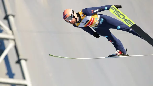 Pius Paschke in Oberstdorf. - © Daniel Karmann/dpa