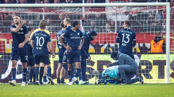 Union musste wegen des Feuerzeugwurfs eine Stellungnahme abgeben. - &copy; Andreas Gora/dpa