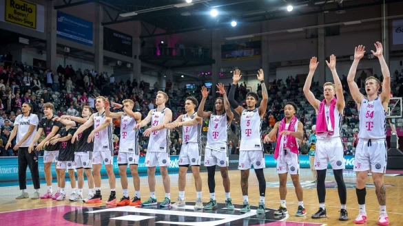 Bonn ringt Riga in der Champions League nieder - &copy; Thomas Haesler/dpa