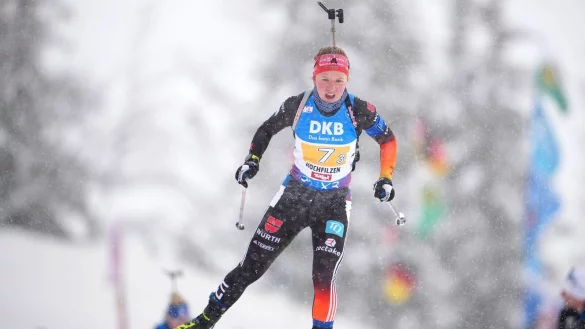 Selina Grotian feiert den ersten Weltcupsieg ihrer Karriere. - &copy; Georg Hochmuth/APA/dpa