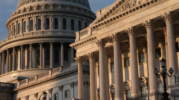 Im Haushaltsstreit in den USA gibt es in letzter Minute doch noch Bewegung. (Archivbild) - © J. Scott Applewhite/AP/dpa