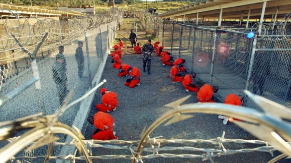 Der Mann saß dort fast 23 Jahre lang ein. (Archivbild) - © Shane T. McCoy/epa/dpa