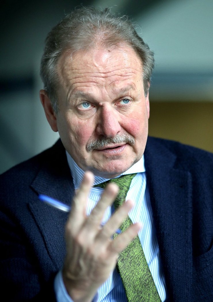 Fordert ein Umdenken in der Rentenpolitik: Verdi-Chef Frank Bsirske. - © Sarah Jonek