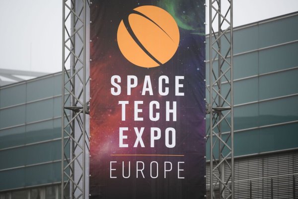 Die Raumfahrt-Fachmesse öffnet am 14.11. in Bremen. - © Mohssen Assanimoghaddam/dpa