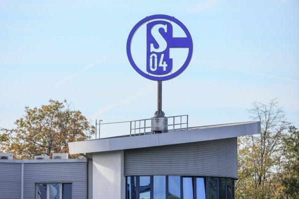 Schalke hat sich im Angriff verstärkt. - © Tim Rehbein/dpa
