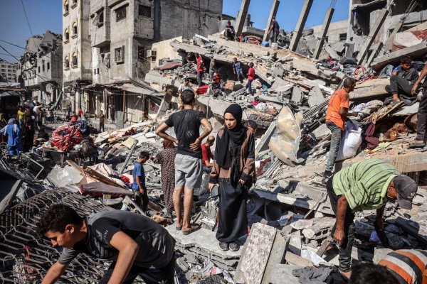 Bei israelischen Angriffen im Gazastreifen starben nach Angaben aus medizinischen Kreisen mindestens 50 Menschen. - © Abed Rahim Khatib/dpa