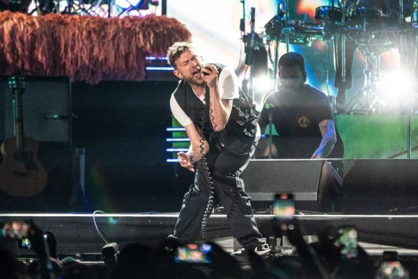 Hinter der Comic-Band Gorillaz verbergen sich der Blur-Sänger Damon Albarn und andere Künstler. (Archivbild) - © Amy Harris/Invision/AP/dpa