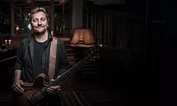 Jimmy Reiter wurde als Gitarrist mehrfach ausgezeichnet. - &copy; Nico Dreier