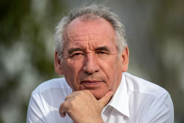 Die Reaktionen der Opposition in Frankreich auf die Ernennung des Macron-Vertrauten Bayrou zum Premier sind unterschiedlich (Archivbild). - © Fred Tanneau/AFP/dpa
