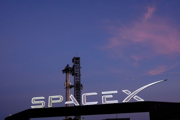 SpaceX hat die Eingemeindung seines Standortes beantragt. (Archivbild) - © Eric Gay/AP/dpa