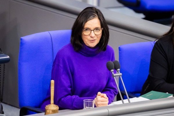 Katrin Göring-Eckardt (Grüne) ist Bundestagsvizepräsidentin im alten Bundestag. Sie hatte früh klargemacht: Sie möchte erneut für dieses Amt kandidieren. (Archivfoto) - © Christoph Soeder/dpa