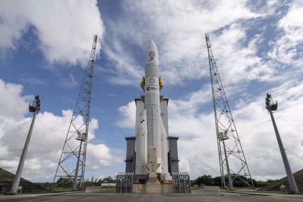 Kurzfristig wurde der Versuch für den ersten kommerziellen Flug der Ariane 6 verschoben. (Archivbild) - © L. Bourgeon/ESA/dpa