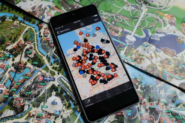 Berg- und Talfahrten: Achterbahn-Freunde behalten mit Hilfe einer App auch einen Überblick über Fahrgeschäfte, die sie schon bezwangen oder noch entern möchten. - © Laura Ludwig/dpa-tmn