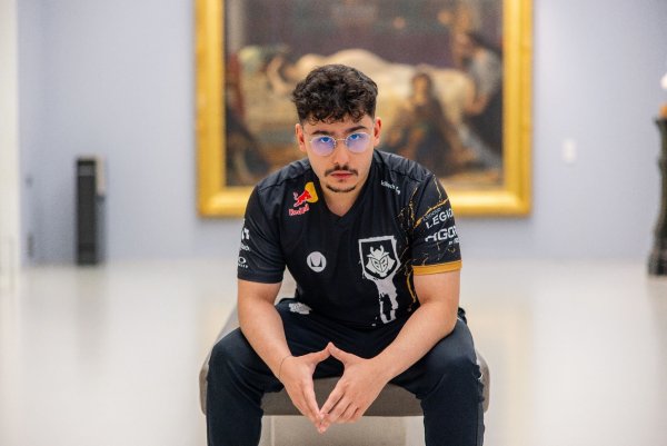 Für viele E-Sport-Profis beinhaltet die Karriere ein hartes Trainingsregime. - © Riot Games/dpa