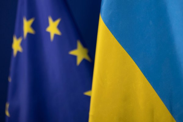 Die EU hat die Auszahlung eines weiteren Hilfskredits für die Ukraine angekündigt. - © Christoph Reichwein/dpa