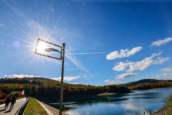 Sonne pur gab es gebietsweise in NRW. (Symbolfoto) - © Thomas Banneyer/dpa
