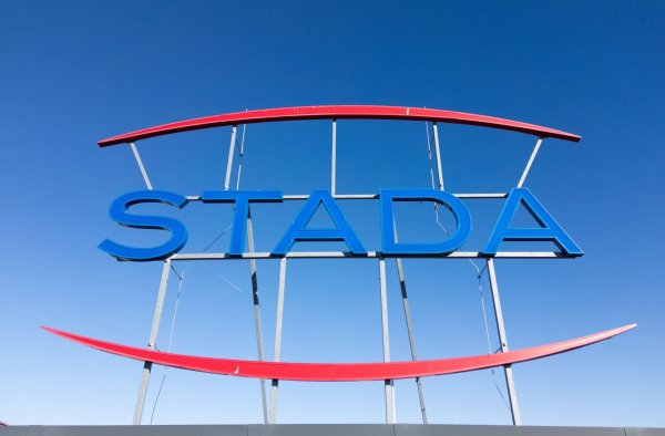 Der hessische Pharmakonzern Stada will zurück an die Börse - © Boris Roessler/dpa