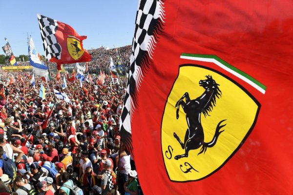 Scuderia Ferrari - © Foto: Szilard Koszticsak/MTI/AP/dpa