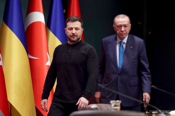 Der ukrainische Präsident Wolodymyr Selenskyj dankte der Türkei für ihre Unterstützung der territorialen Unversehrtheit des Landes. (Archivbild) - © Yavuz Ozden/DIA Photo/AP/dpa