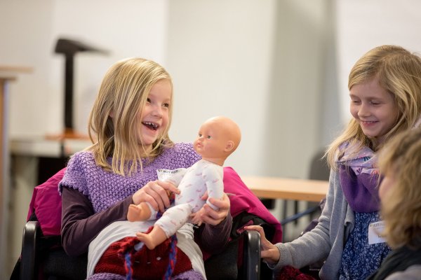 Auch Lisa aus Detmold konnte sich für die Kinderuni begeistern. - © Torben Gocke