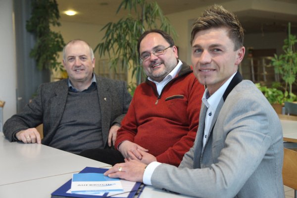 Friedel Düe, Jens Köhler und Andreas Epp (von links) sind die einzigen Direktkandidaten für die Partei mit Sitz in Detmold. - © Vera Gerstendorf-Welle