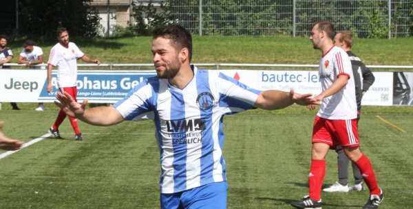 Durfte wieder jubeln: Marco Jöstingmeier nach seinem Treffer gegen Post Detmold vor einer Woche. - © Sebastian Lucas