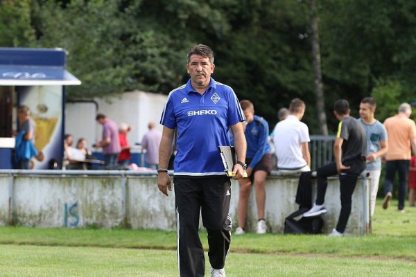 Ratlos: SC-Trainer Miron Tadic. - © Sebastian Lucas