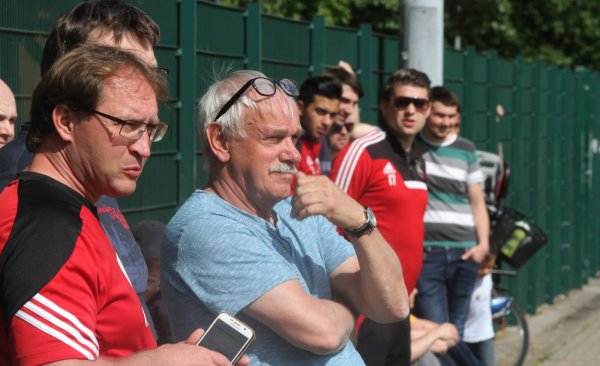 Vorsitzender von CSL Detmold: Karl Schmid (Mitte). - © Sebastian Lucas