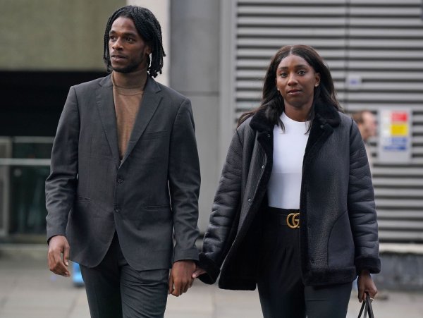 Die Athleten Bianca Williams (r.) und Ricardo dos Santos warfen der Polizei vor, sie aus rassistischen Gründen kontrolliert zu haben. (Archivbild) - © Jonathan Brady/PA Wire/dpa