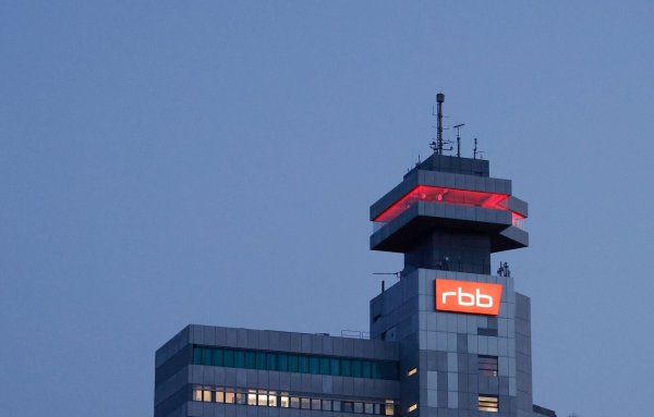 - © Carsten Koall/dpa