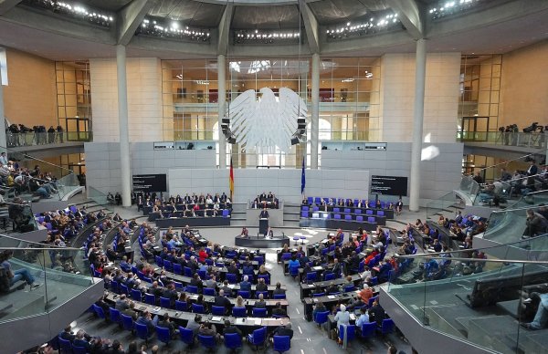 Im ersten Anlauf ist die Richterwahl im Bundestag geplatzt. Jetzt folgt der zweite Versuch, - © Michael Kappeler/dpa