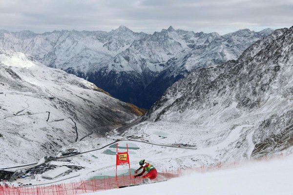 Die Österreicherin Julia Scheib feierte in Sölden ihren ersten Weltcup-Sieg. - © Expa/Johann Groder/APA/dpa