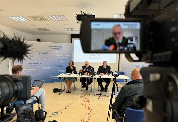 Auch zwei Tage nach dem Angriff eines 27-Jährigen auf einer private EM-Party in Wolmirstedt in Sachsen-Anhalt ist das Motiv des Täters weiter unklar. - © Thomas Schulz/dpa