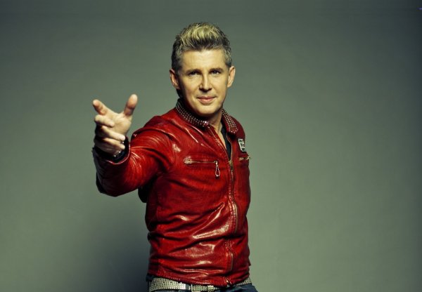 Er will Spaß: Sänger Markus wird seine Hits live bei der Party im Festzelt präsentieren.  - © Bildrechte: Redfox Werbeagentur