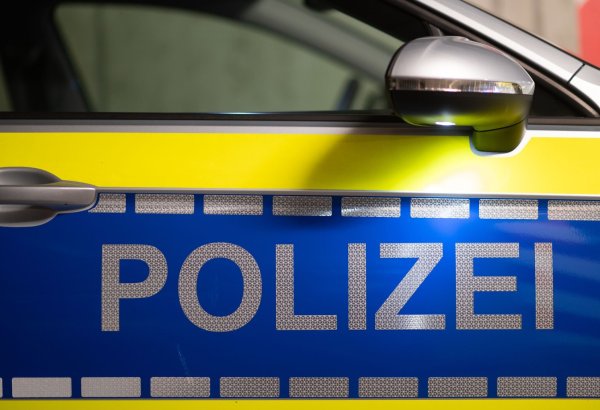 Die Polizei muss in den eigenen Reihen wegen Waffenmissbrauchs ermitteln. (Symbolbild) - © Robert Michael/dpa