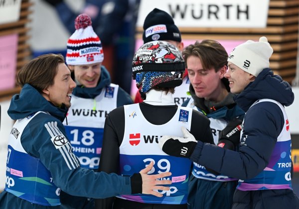 Drei Norweger wurden am Samstag disqualifiziert. - © Hendrik Schmidt/dpa