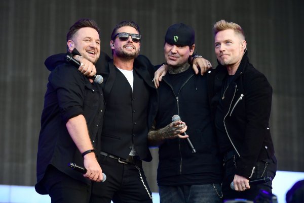 Die irische Boyband Boyzone kehrt im kommenden Jahr für einen einzigen Auftritt auf die Bühne zurück. (Archivfoto) - © Ian West/PA Wire/dpa