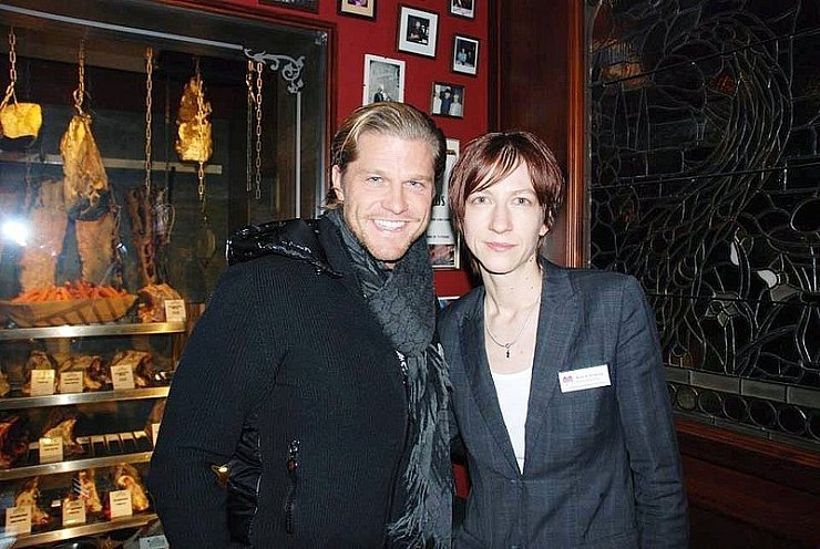 Paul Janke und Restaurantleiterin Katrin Röming - © Foto: privat