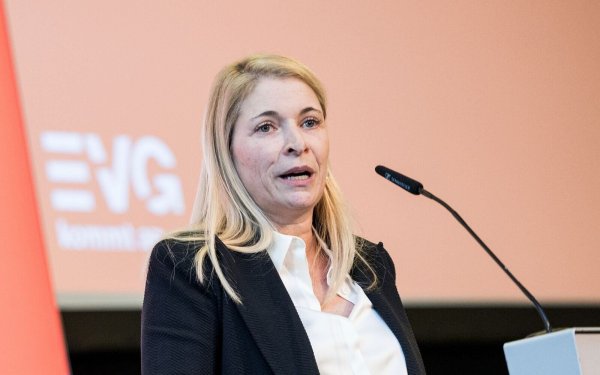 Palla wird Chef-Aufseherin der DB InfraGo (Archivbild). - © Hannes P. Albert/dpa