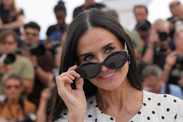 In «The Substance» spielt Demi Moore eine Frau, deren Ruhm verblasst ist. (Archivfoto) - © Andreea Alexandru/Invision/AP/dpa