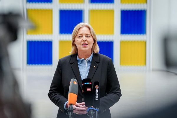 Bärbel Bas (SPD) macht die Rente zum aktuellen Schwerpunktthema ihres Ministeriums. - © Kay Nietfeld/dpa