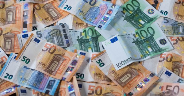 Die privaten Haushalte haben so viel Geldvermögen wie nie. (Symbolbild) - © Jens Büttner/dpa-Zentralbild/dpa