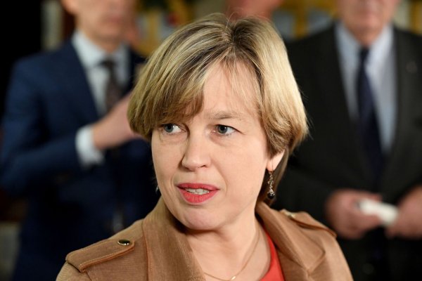 Europol-Chefin Catherine De Bolle warnt vor der Gefahr der organisierten Kriminalität. (Archivbild) - © Carsten Rehder/dpa