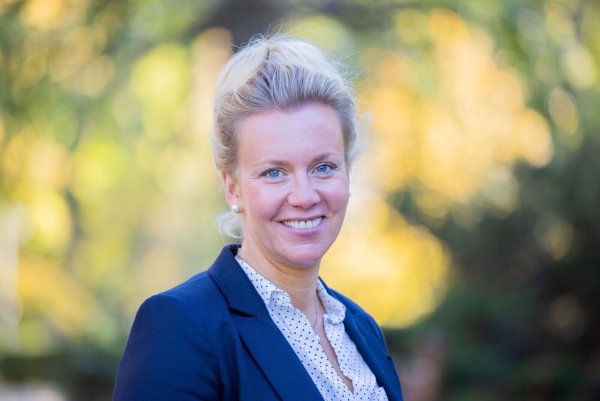 Landesministerin Ina Brandes (CDU) hat gute Nachrichten für die Kultur in Nordrhein-Westfalen. (Archivbild) - © Rolf Vennenbernd/dpa